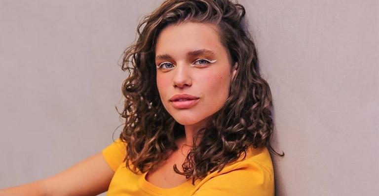 Bruna Linzmeyer anuncia o fim do namoro com texto emocionante