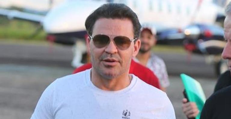 Eduardo Costa larga vício e se aceita: ‘Não quero mais ficar forte’