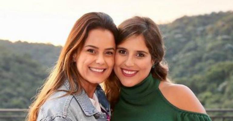 Camilla Camargo flagra filho de amigo paparicando muito o recém-nascido, Joaquim: ”Amo de paixão”
