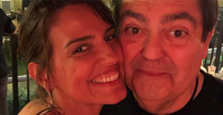 Faustão e a família visitam o filho que mudou de país: ‘Saudades’