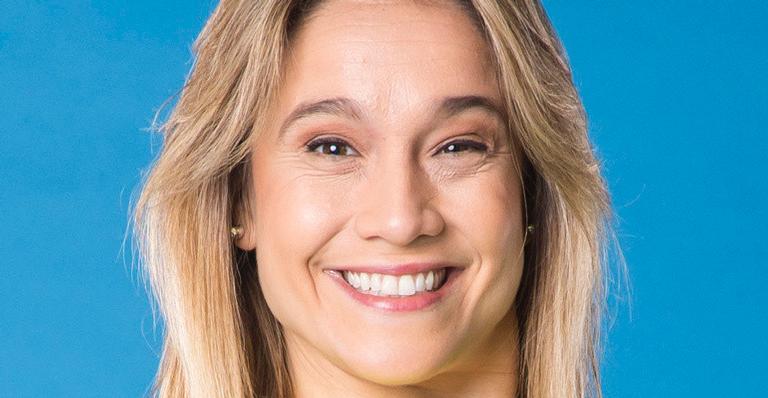 Fernanda Gentil compartilha momento romântico com a namorada e se declara: ”Amor da minha vida”