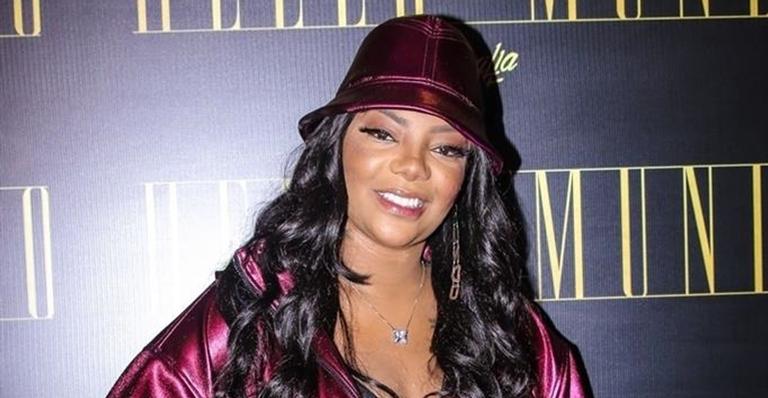 Ludmilla se derrete ao flagrar a namorada em momento descontraído: ‘Mais linda que o normal’