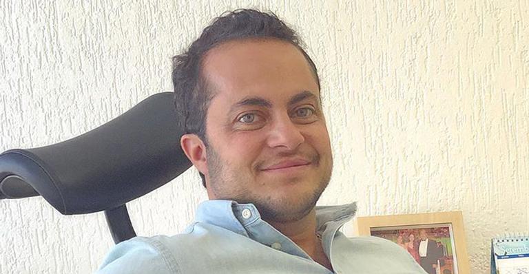 Thammy é criticado por escolher ‘cor de menino’ para quarto do filho e ironiza nas redes