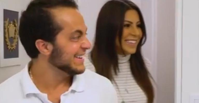 Thammy Miranda e Andressa Ferreira mostram quartinho do bebê e revelam expectativa: ”Só falta você”