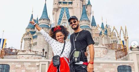 Jeniffer Nascimento realiza viagem para Disney e se emociona: ”Cresci com esse sonho”