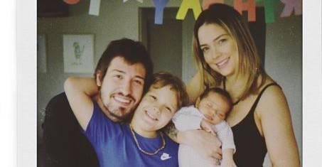 Carol Dantas faz aniversário e recebe homenagem comovente de Vinicius Martinez