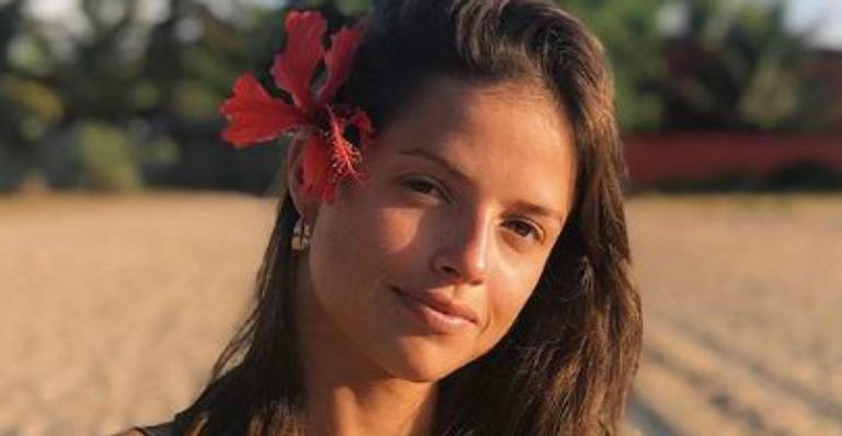 Agatha Moreira ostenta corpão em raro clique de biquíni e impressiona fãs: ”Maravilhosa”