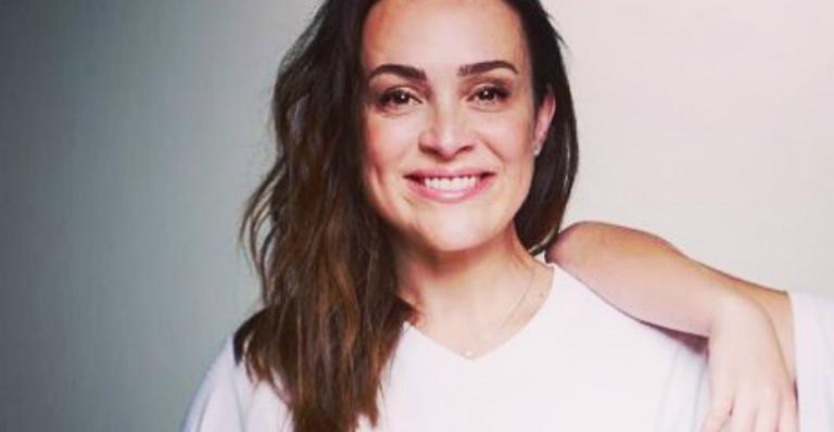 Mãe coruja, Gabriela Duarte exibe filha de 13 anos e semelhança impressiona: ”Sorte dela”