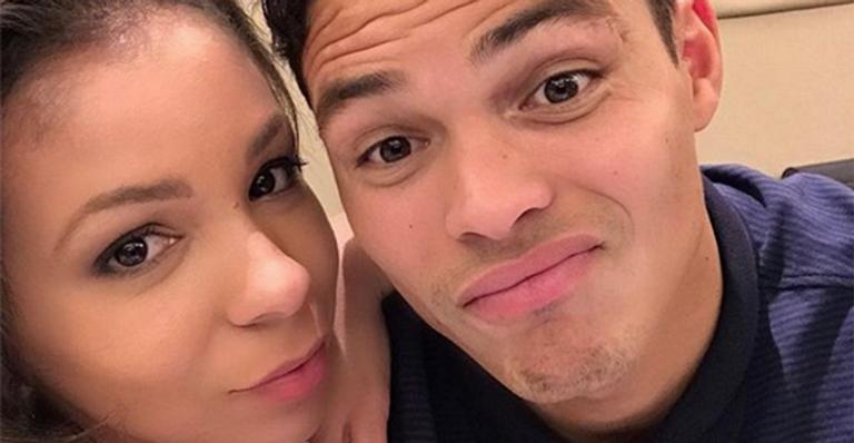 Mulher de Thiago Silva revela que mora em casa alugada e reclama: ‘Foi mal construída’