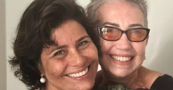 Mães de Tatá Werneck e Rafa Vitti compartilham clique com a neta: ”Felicidade cósmica”