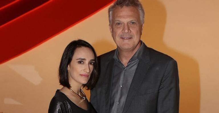 Filha de Pedro Bial pega catapora e a mãe faz alerta: ‘O vírus está aí’