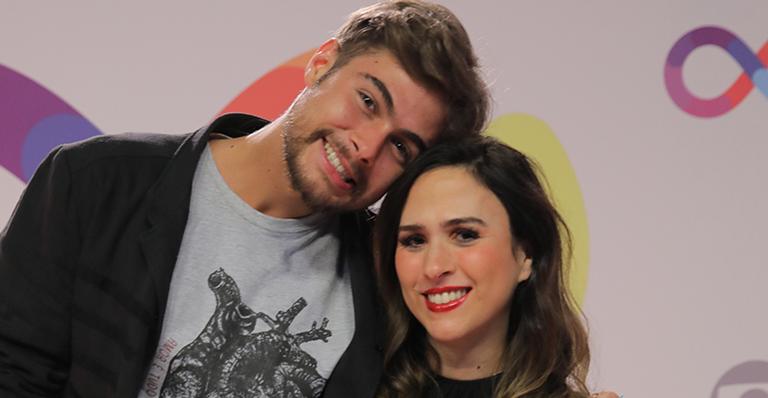 Com clique antigo, mãe de Rafael Vitti se compara à netinha, Clara Maria, e impressiona: ”Idênticas”