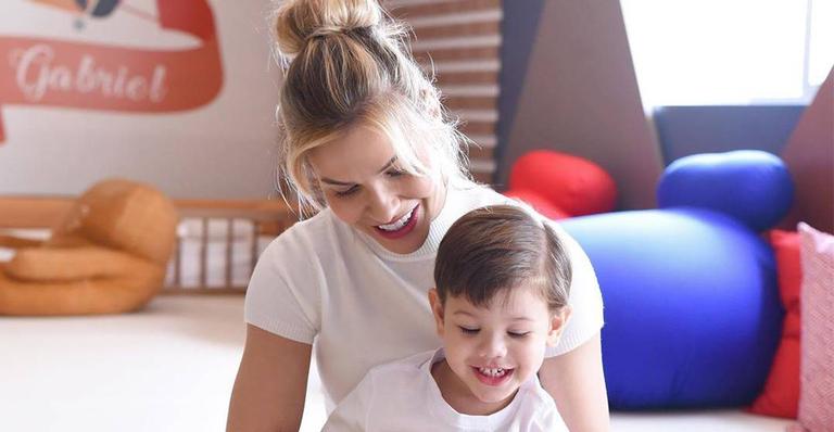 Andressa Suita se enche de amor em ouvir do filho, Gabriel: “Eu te amo”