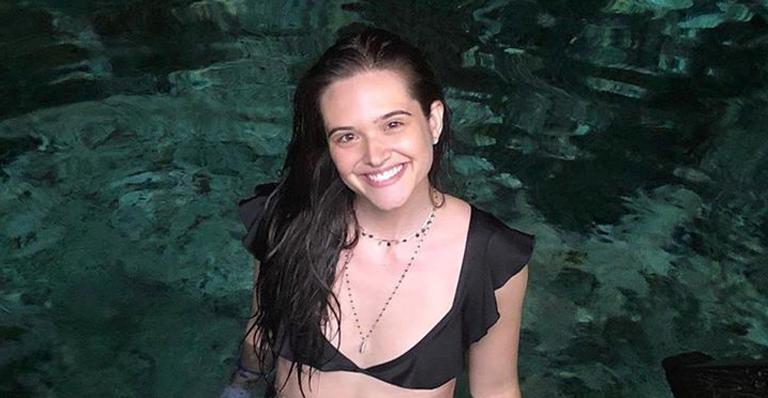 Juliana Paiva é vista com galã português durante viagem ao México