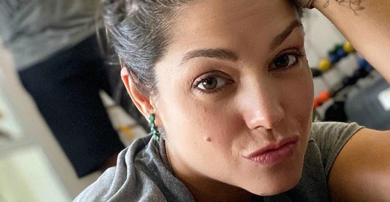 Thais Fersoza treina glúteos e exibe bumbum na nuca com legging justinha: ”Por que choras, Gracyanne?”