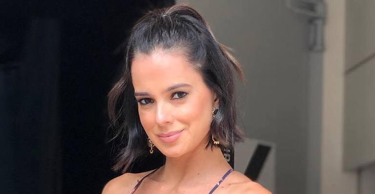 Vera Viel radicaliza, aparece com novo visual e deixa fãs em dúvida: ”Se arrependeu?”