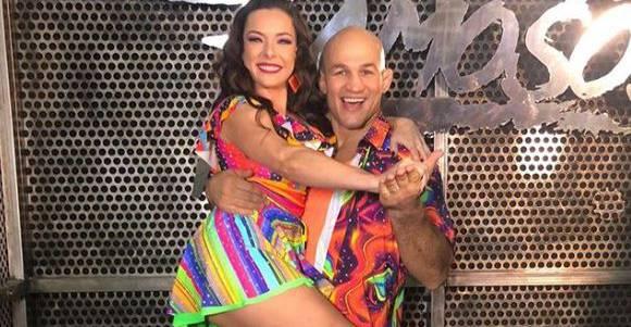 Regiane Alves e Junior Cigano comemoram volta ao ‘Dança dos Famosos’