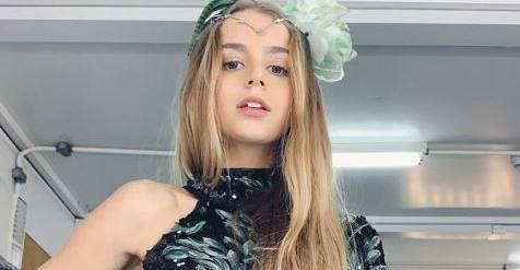 Só de lingerie, Isabella Scherer surge em foto sensual e surpreende fãs: ”Maravilhosa”