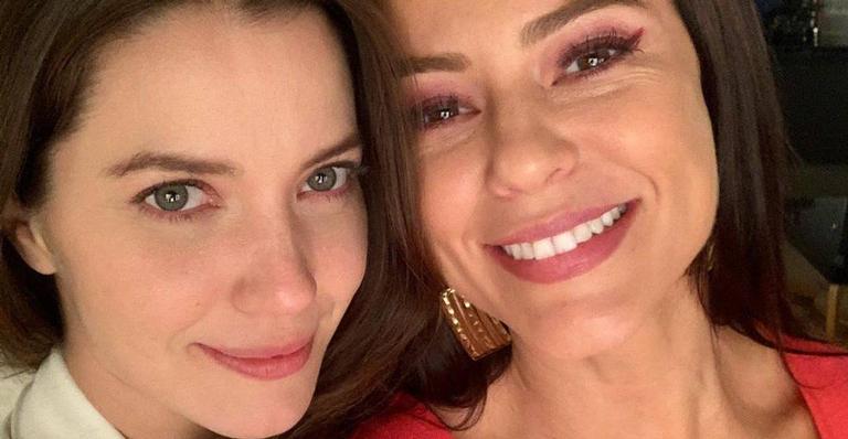 Nathalia Dill posa coladinha de Paolla Oliveira e presta homenagem a ela: ‘Aprendi tanto com você’