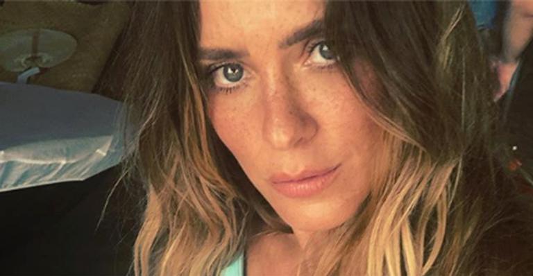 Carolina Dieckmann faz homenagem para o pai e comove seguidores com carinho: ”Lindo”