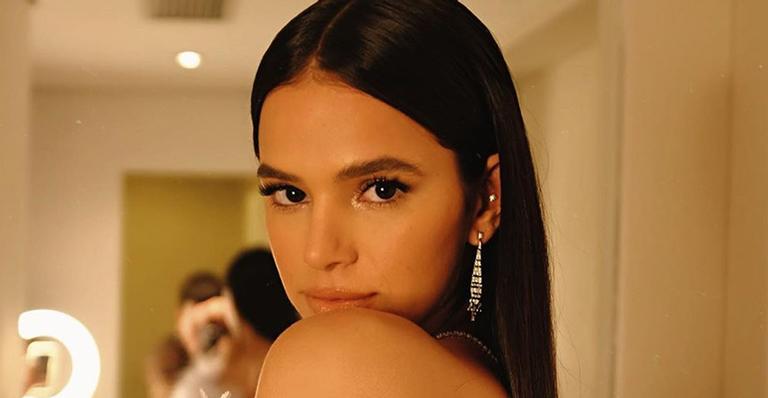 Em entrevista, Bruna Marquezine revela se está namorando e diz que quer ser mãe