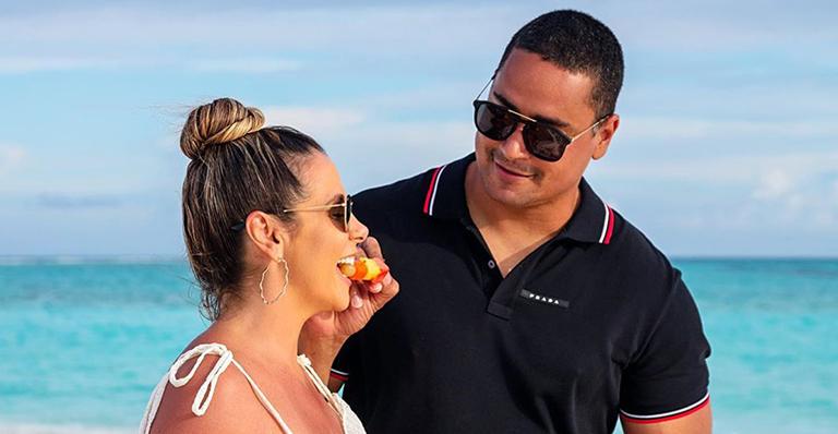 Xanddy faz belíssima homenagem de aniversário à Carla Perez: ”Amor da minha vida”