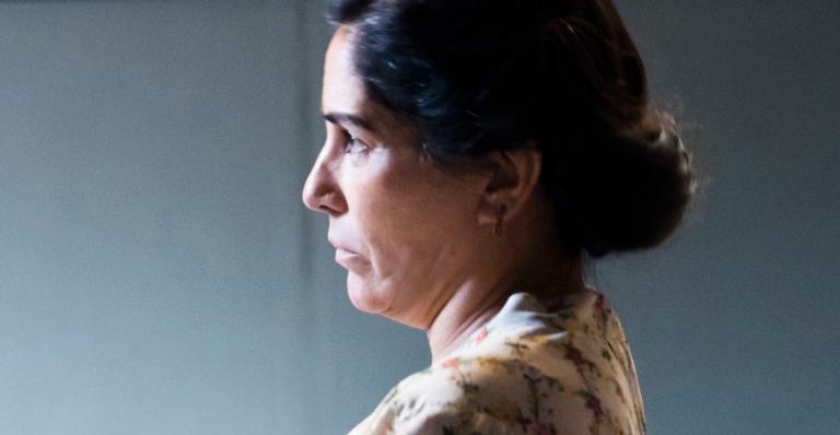 ‘Éramos Seis’: Lola esconde de Júlio a verdade sobre a casa