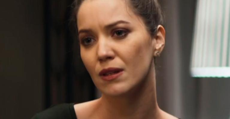 ‘A Dona do Pedaço’: Agno rouba o dinheiro de Fabiana e deixa vilã na sarjeta