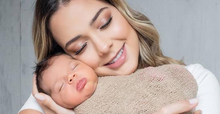 Carol Dantas divide cliques do filho mais novo, Valentin e seguidores ressaltam: ‘Ele é a sua cara’