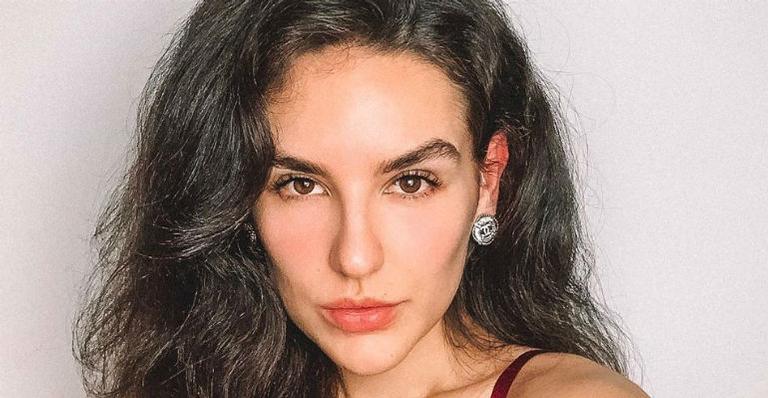 Kéfera pede aos haters que deixem suas sobrancelhas em paz