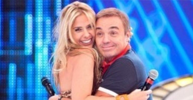 Adriane Galisteu fala de momentos com Gugu Liberato: ‘Que tristeza’