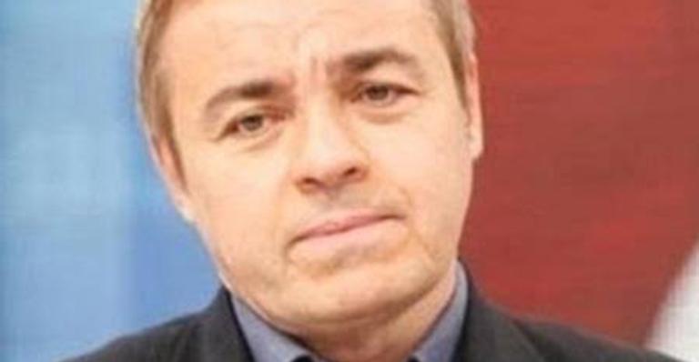 Famosos lamentam a morte de Gugu Liberato com recados na web