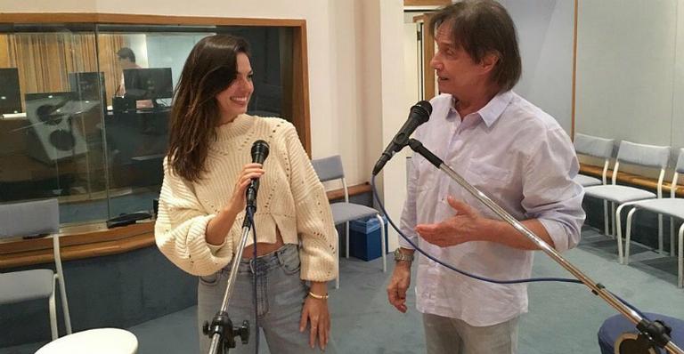 Isis Valverde revela que cometeu gafe nos bastidores do show com Roberto Carlos