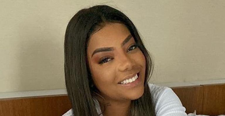 Seminua, Ludmilla deixa pouco à imaginação ao empinar bumbum: ”Que abusada”