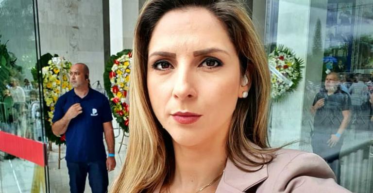 Direto do velório, Merie Gervasio presta homenagem a Gugu Liberato: “Gugu era amor”