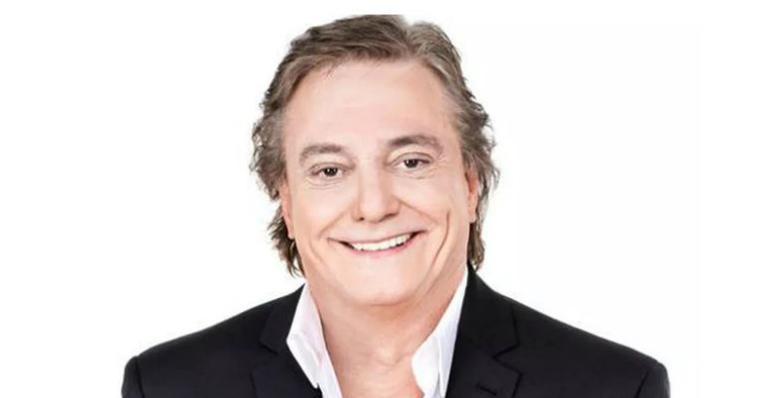 Fábio Júnior divide raro registro ao lado de Cleo e semelhança impressiona fãs