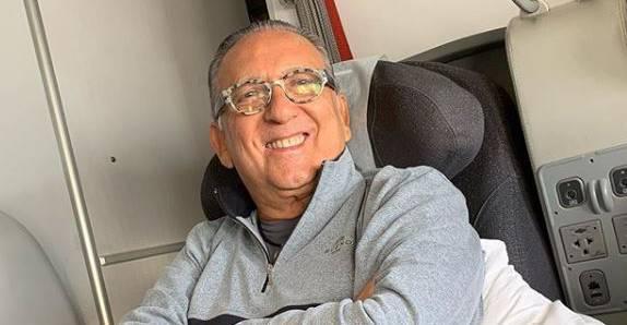Galvão Bueno fala sobre seu quadro de saúde após ter alta de hospital: ”Vida que segue”