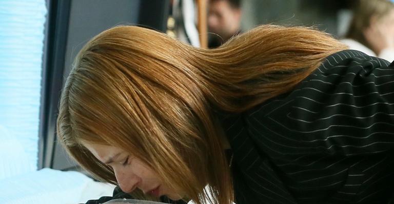 Rose Miriam relembra acidente ao reencontrar Gugu no segundo dia do velório: ”Por que?”