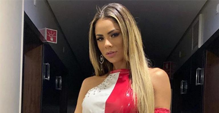 Lexa sofre golpe na internet e revela reação: ‘Fiquei tremendo’