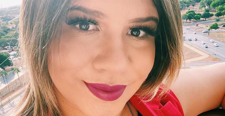 Marília Mendonça nega nascimento do primeiro filho após boatos: ”Em três lugares?”