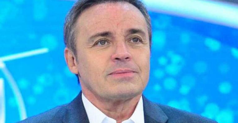 Gugu Liberato vai receber e entregar presentes no amigo secreto da Record; entenda