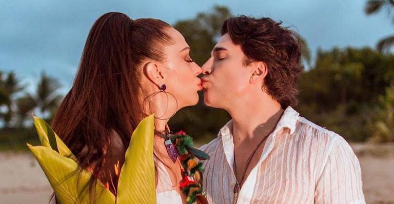 Claudia Raia e o marido renovam os votos após um ano de casados: ‘Sentimento de que estamos no caminho certo’