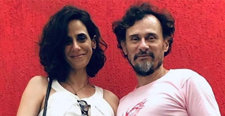 Enrique Diaz e Mariana Lima se casam após 20 anos juntos: ‘Meu amor’