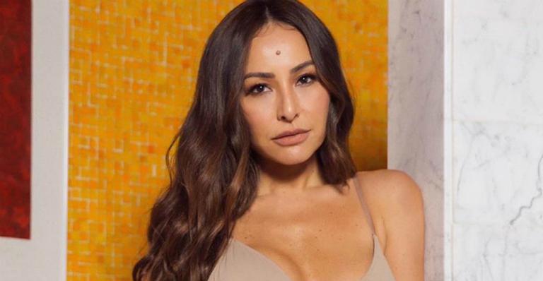 Sabrina Sato encanta seguidores em clique fofíssimo com Zoe: “Presente da vida”