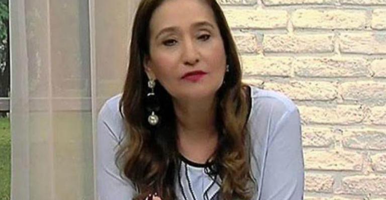 Sonia Abrão acompanha mãe para nova cirurgia após acidente e desabafa: ”Fé em Deus”