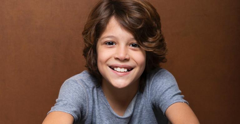 João Bravo festeja o sucesso de Peter na novela Bom Sucesso
