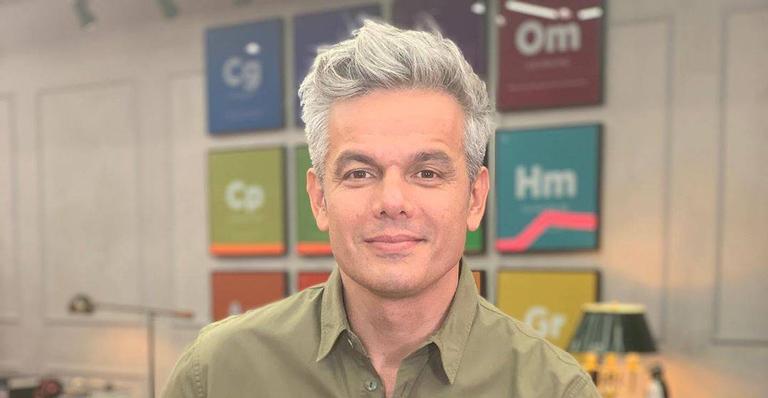 Otaviano Costa posa coladinho da filha, Olívia e declara seu amor de pai: ‘Companheirinha’