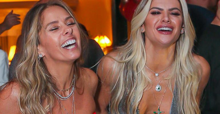 Mirella Santos se empolga em festa promovida por Galisteu e quase mostra demais