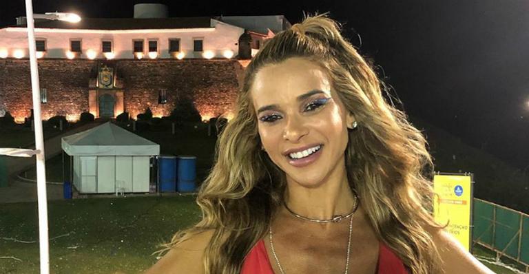 Dany Bananinha faz pegadinha sobre sua gravidez e surpreende a mãe: ”Quase babou”