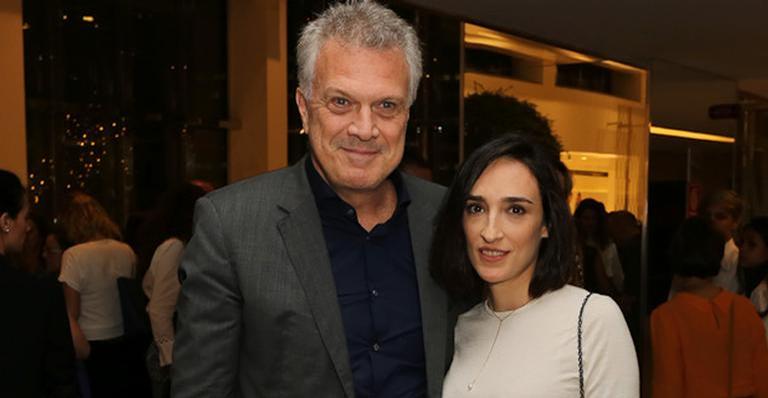 Ela nasceu! Segunda filha de Pedro Bial e Maria Prata vem ao mundo e ganha nome encantador